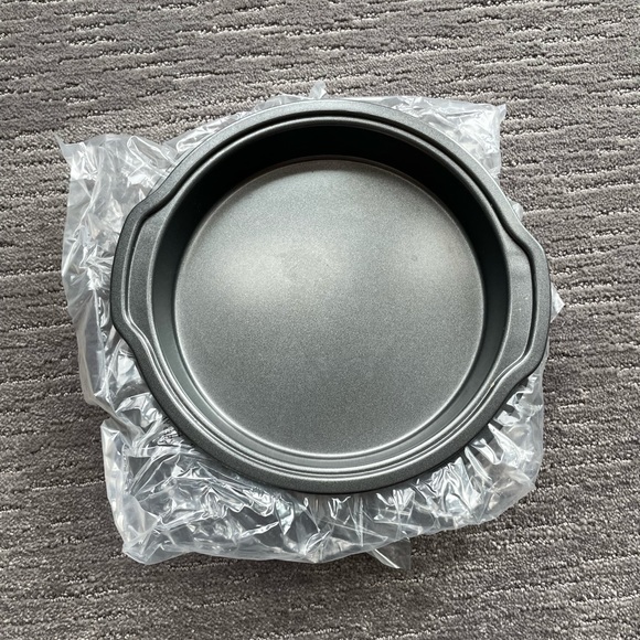 Pampered Chef Nonstick Set of 3 Cake Pans #9611 - Picture 2 of 4